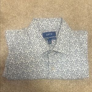 Apt. 9 Blue and White Casual Button Down Shirt